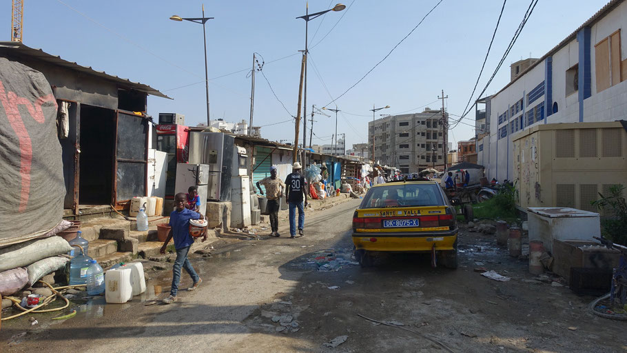 Sénégal, Dakar : boulevard Gueule Tapée