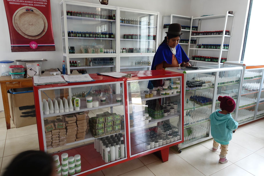 Colombie, Silvia : la pharmacie du dispensaire Misak