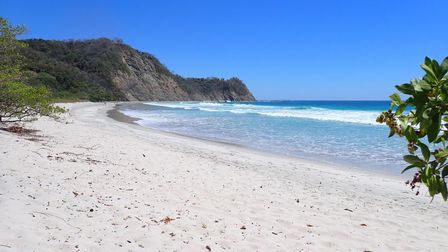 Costa Rica : la belle plage de sable blanc de Barrigona