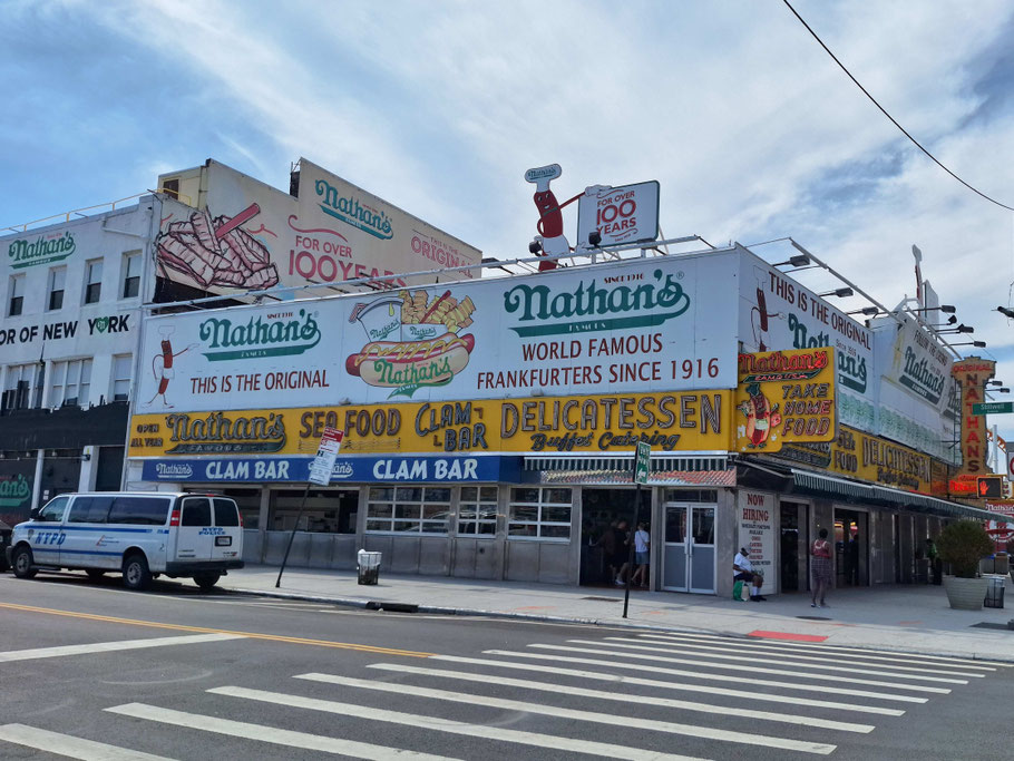 Restaurant Nathan's à Coney Island Beach