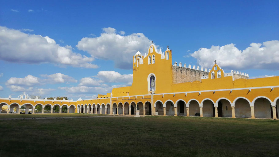 Mexique, Yucatan : couvent de San Antonio de Padua (1153-1561) à Izamal