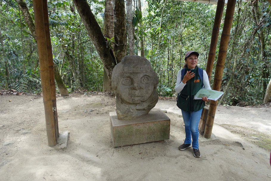 Colombie, parc archéologique de San Agustin : notre guide Gloria Amparo