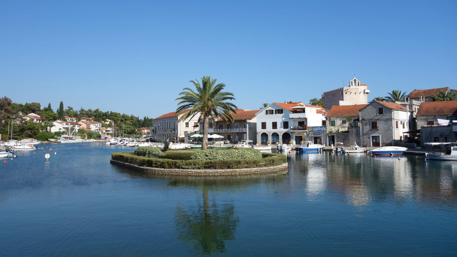 Croatie : Hvar, Vrboska
