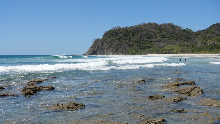 Costa Rica : dans les vagues de la plage de Barrigona