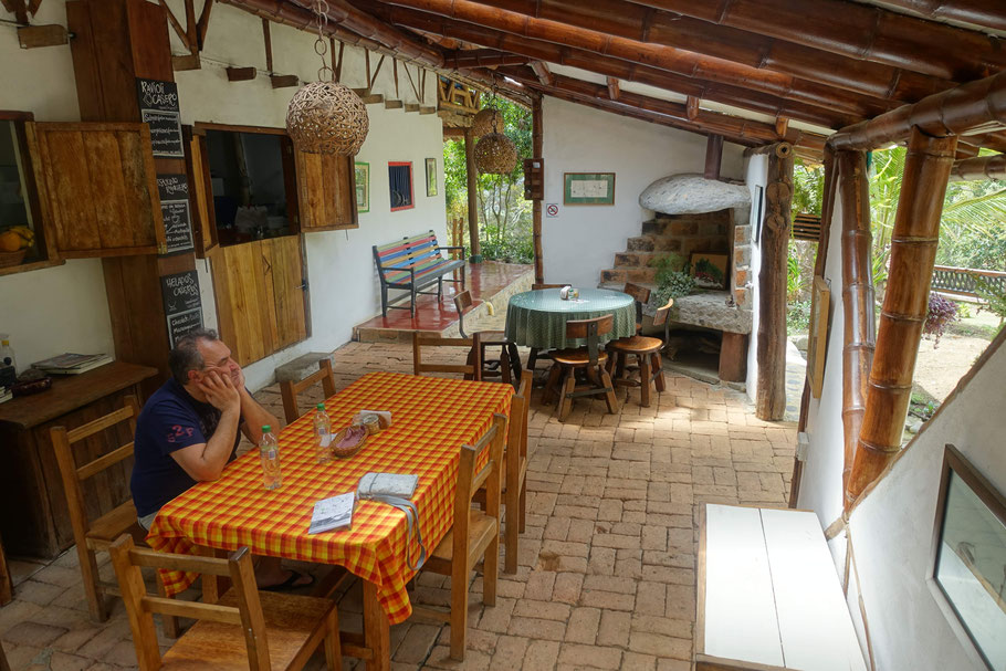 Colombie, San Agustin : terrasse abritée de la Casa de François