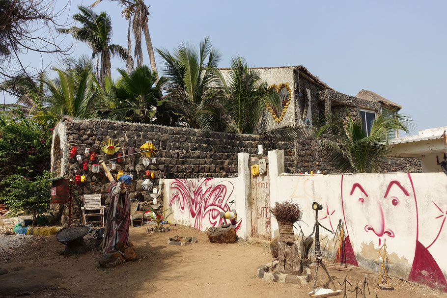 Sénégal : galerie d'art sur l'île de Ngor