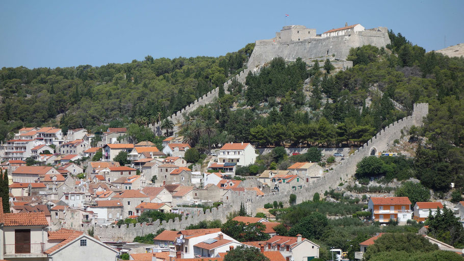 Croatie : forteresse espagnole de Hvar
