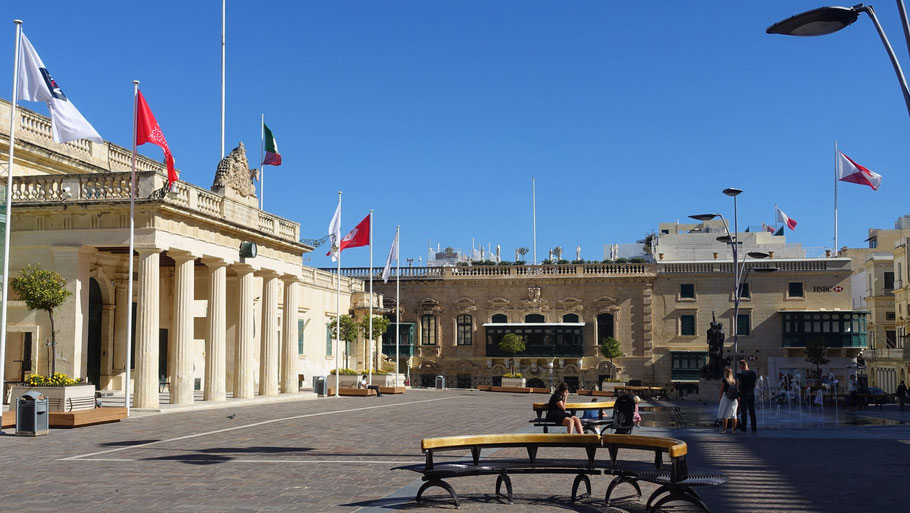 Malte, La Valette : St George’s Square (Misrah San Gorg)
