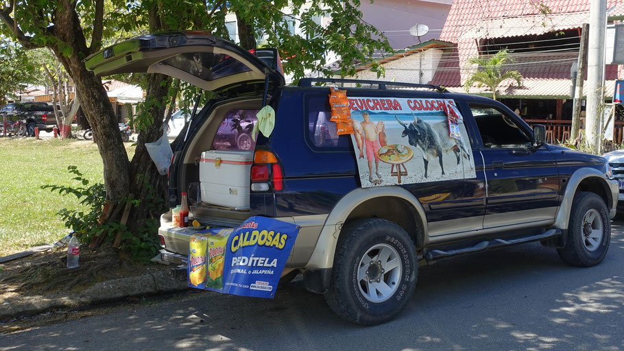 Costa Rica : cebichera ambulante sur la Via Arriba à Sámara