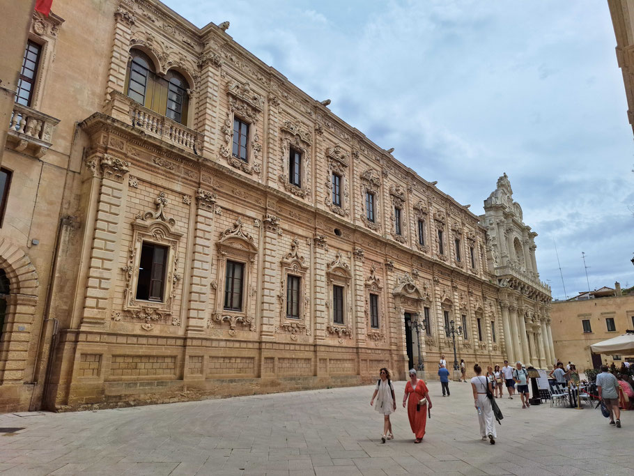 Les Pouilles : Lecce, Basilique de Santa Croce