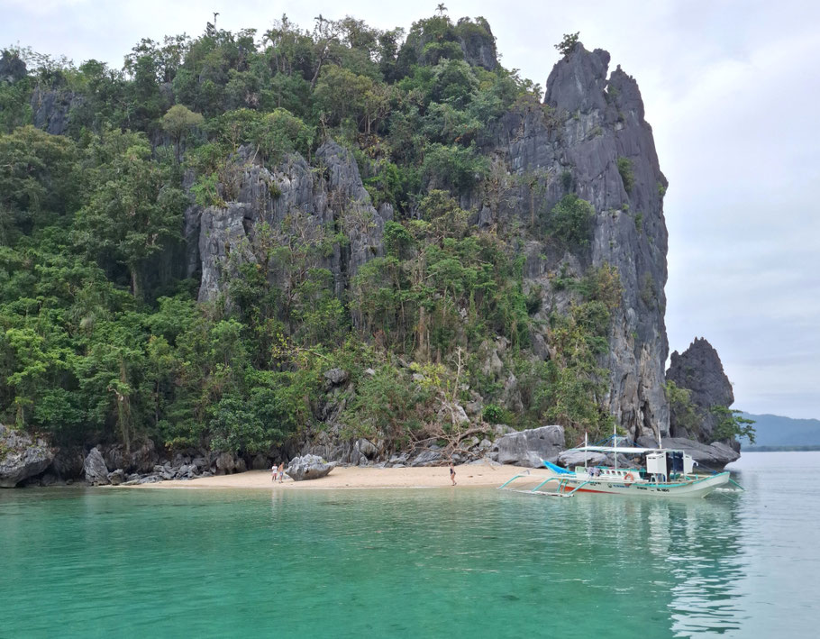Palawan, archipel de Bacuit : Bukal Island