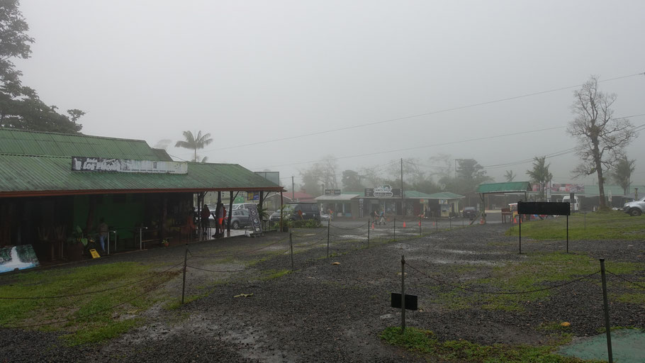 Costa Rica : arrivée sous la pluie au parc Tenorio le mardi 14 février 2023