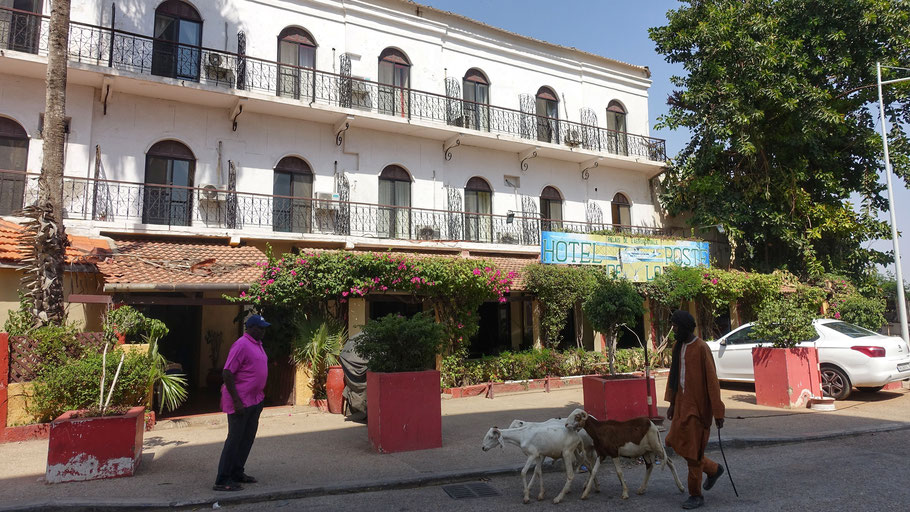 Sénégal, Saint-Louis : l’hôtel de la Poste, escale préférée de l’aviateur Mermoz aux grandes heures de l’Aéropostale 