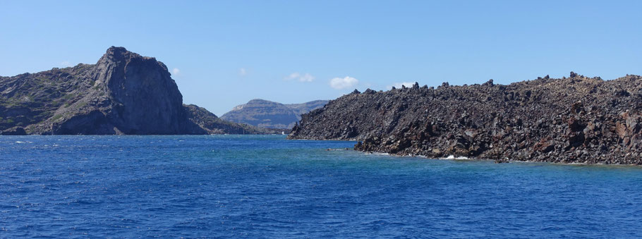 Grèce, Cyclades : excursion en caïque aux Kaménès, dans la caldeira de Santorin