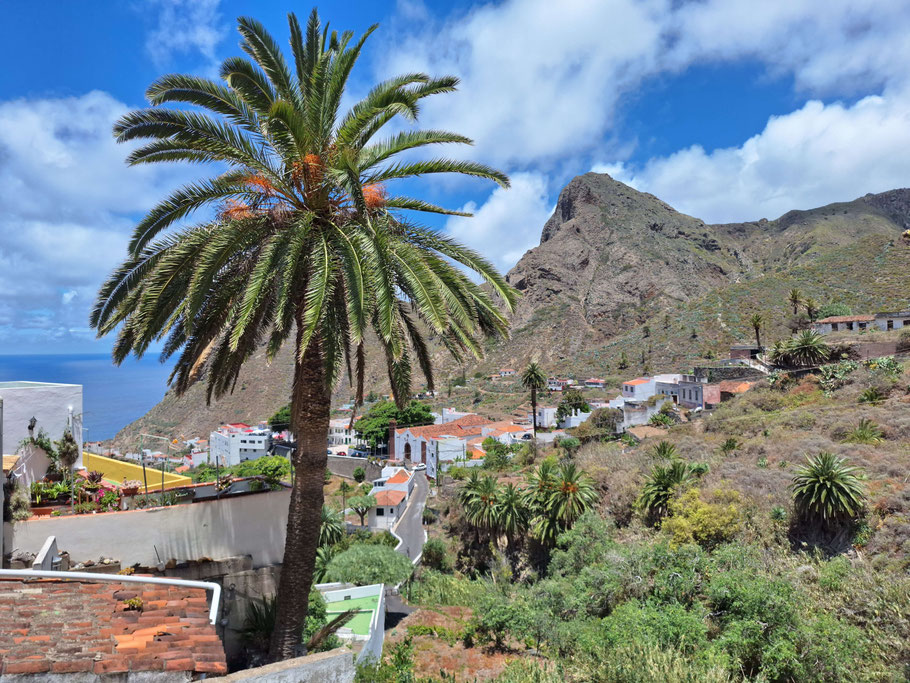 Canaries, Tenerife : vue sur Taganana de notre location Vivienda Vacacional Flor de Piedra
