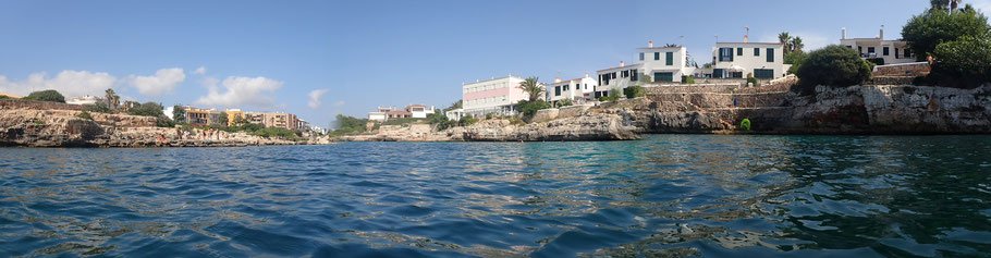 Cala des Degollador à Ciutadella avec notre location surplombant la mer