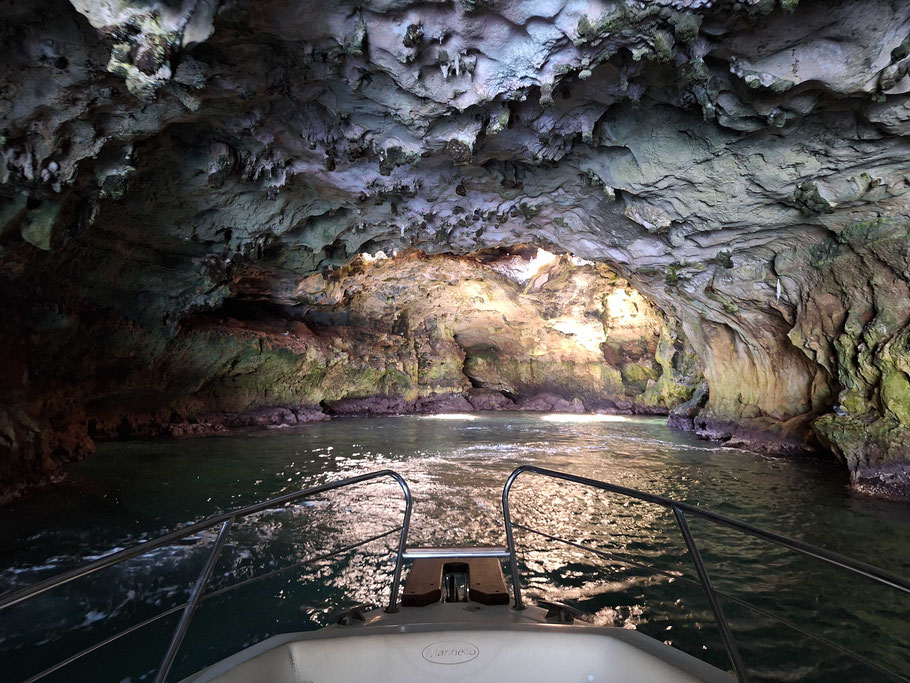 Les Pouilles : dans une grotte sous Polignano a Mare