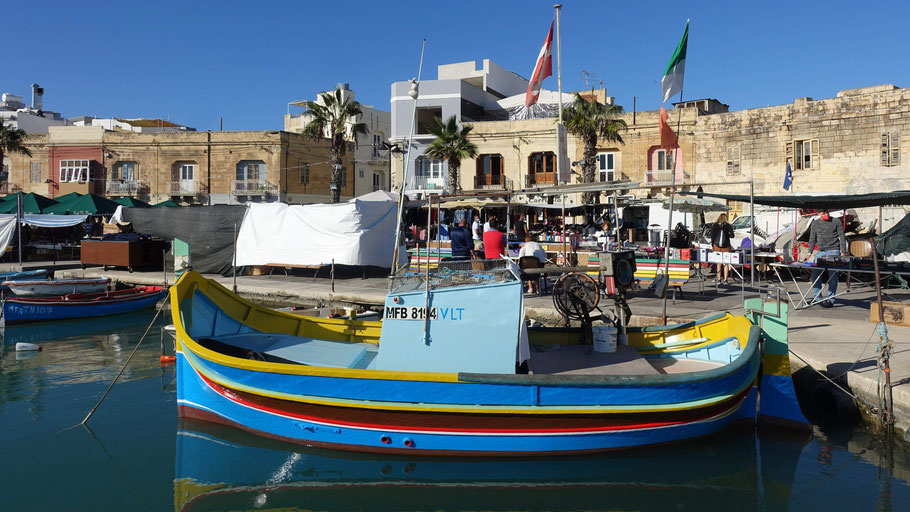 Mlate : barque à Marsaxlokk
