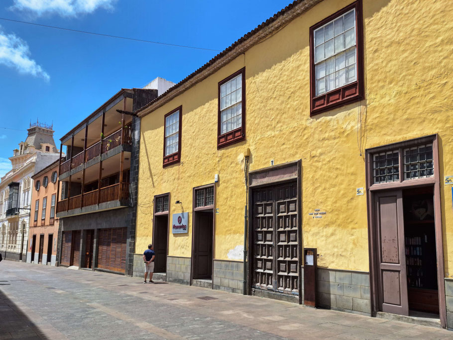 Canaries, Tenerife : La Laguna, Casa Van Den Heede calle San Agustin