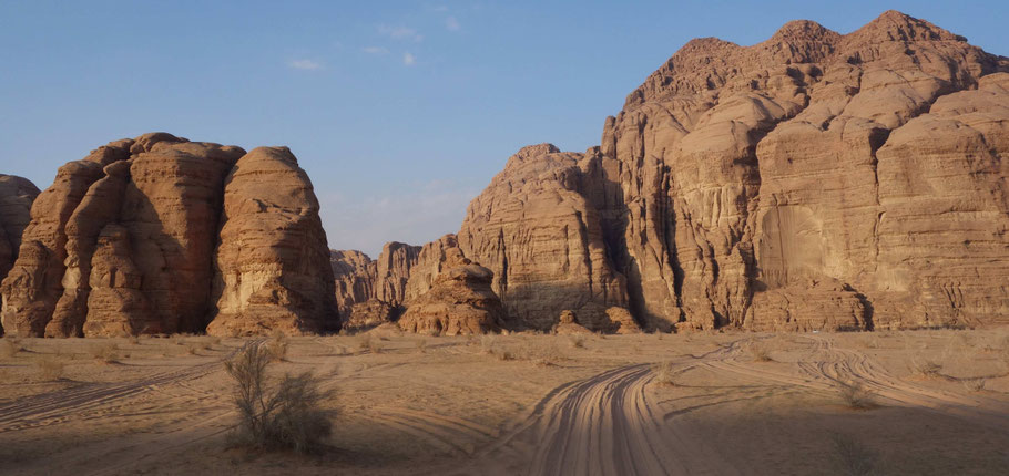 Jordanie, les magnifiques roches du désert du Wadi Rum