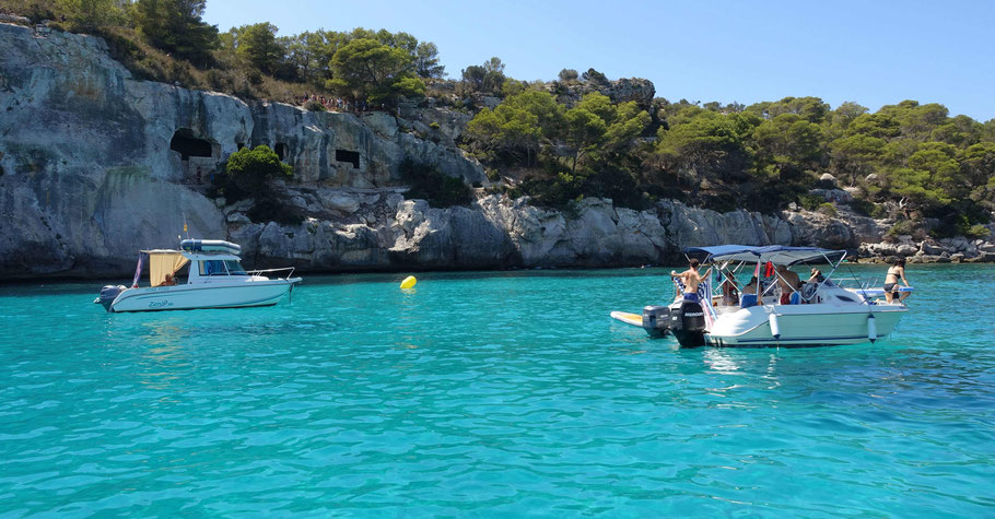 Minorque : cala Macarella en bateau