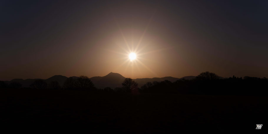 Lever de soleil puy de dôme