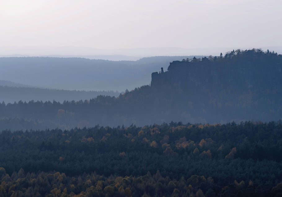 Der Pfaffenstein im Morgennebel, Fotoworkshop, Sebastian Kaps