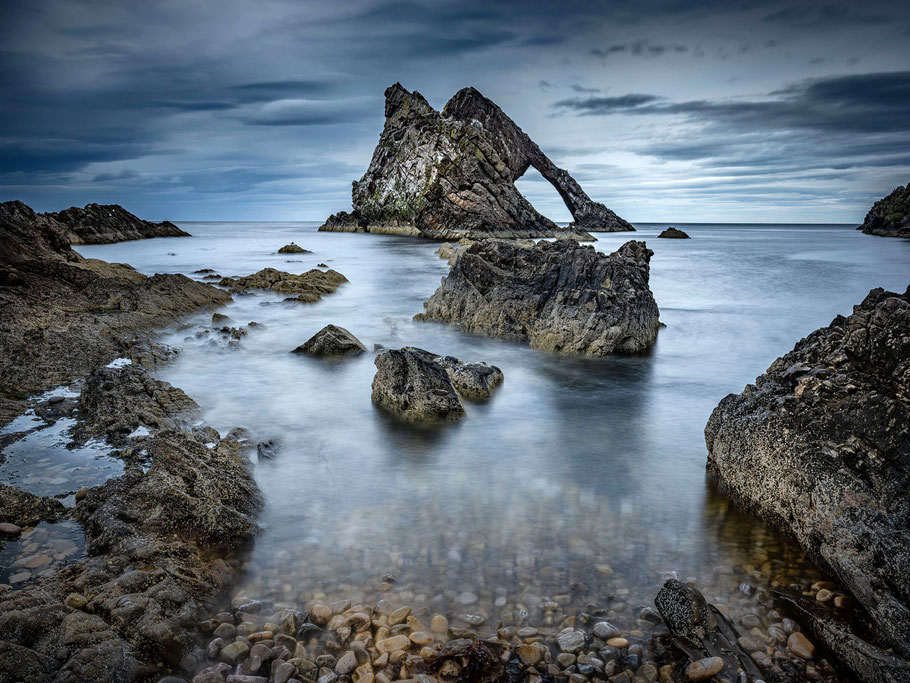 Bow Fiddle Rock an der Ostküste Schottlands