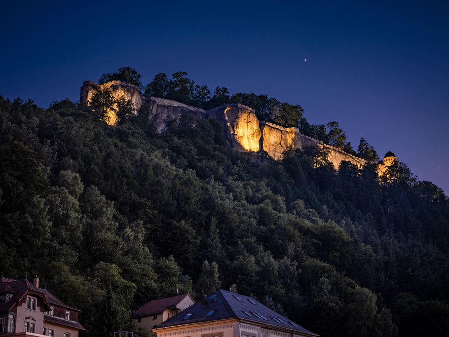 Festung Königstein bei Nacht