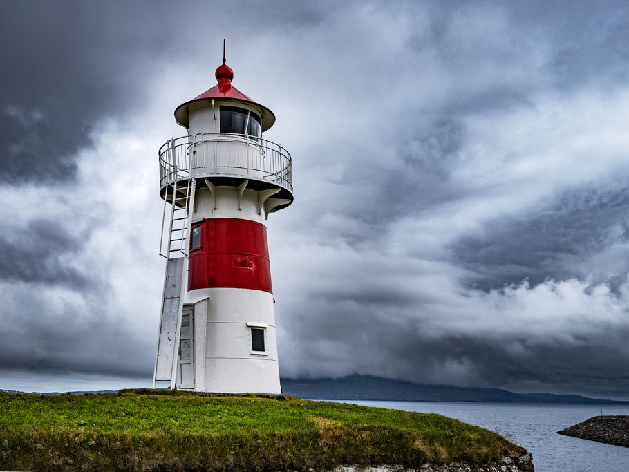 Leuchtturm in der Hauptstadt Tórshavn