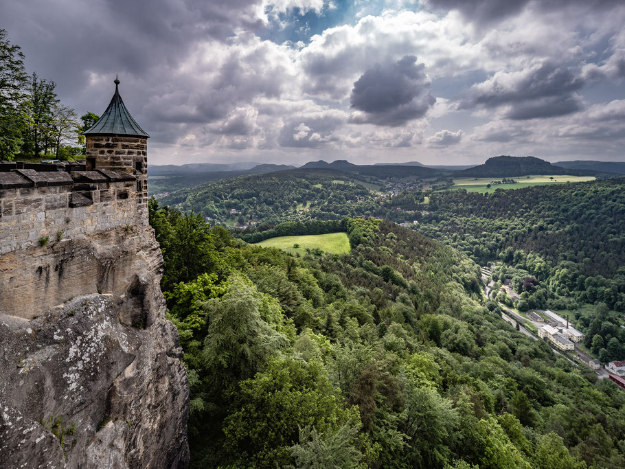 Blick von der Festung Königstein zum Pfaffenstein