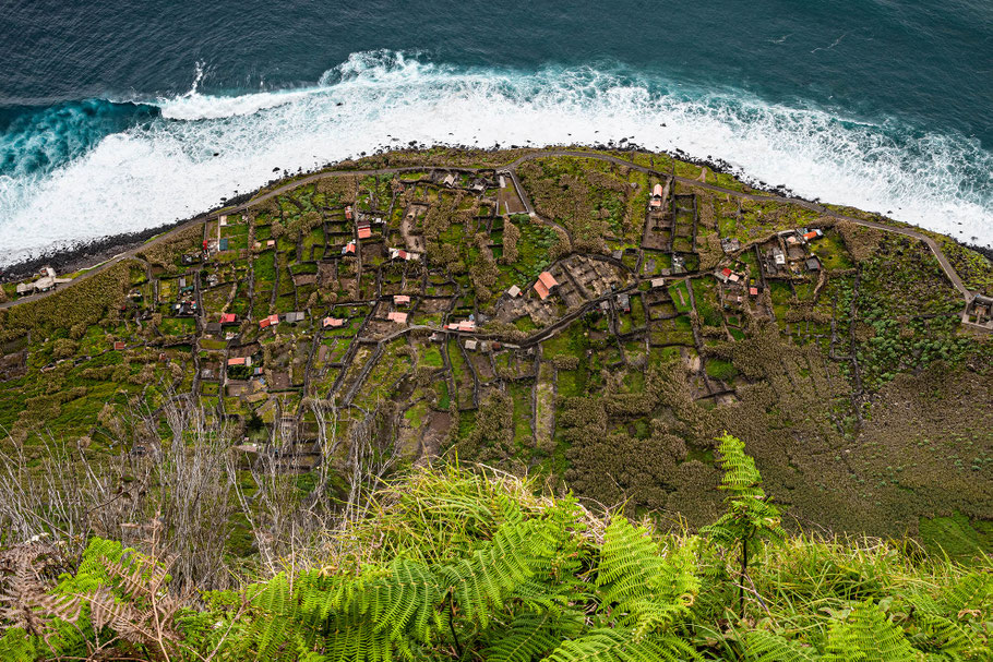 Achadas da Cruz -  Blick aus über 500 Metern Höhe