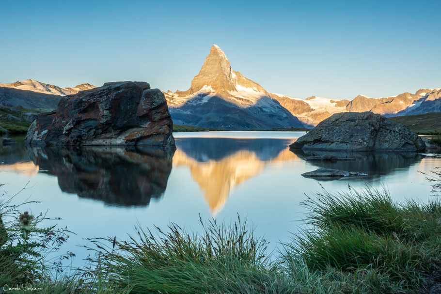 Morgenstimmung am Stellisee bei Zermatt mit Spiegelung des Matterhorns im Stellisee, Wallis