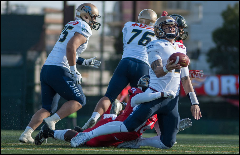 Trashuan Nixon takes down Obic QB Ikaika Woolsey – John Gunning, Inside Sport: Japan, Nov 26th, 2017