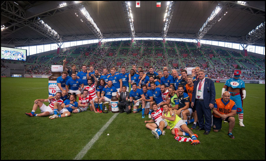 Italy team after the game - Lionel Piguet, Inside Sport: Japan, June 16th, 2018