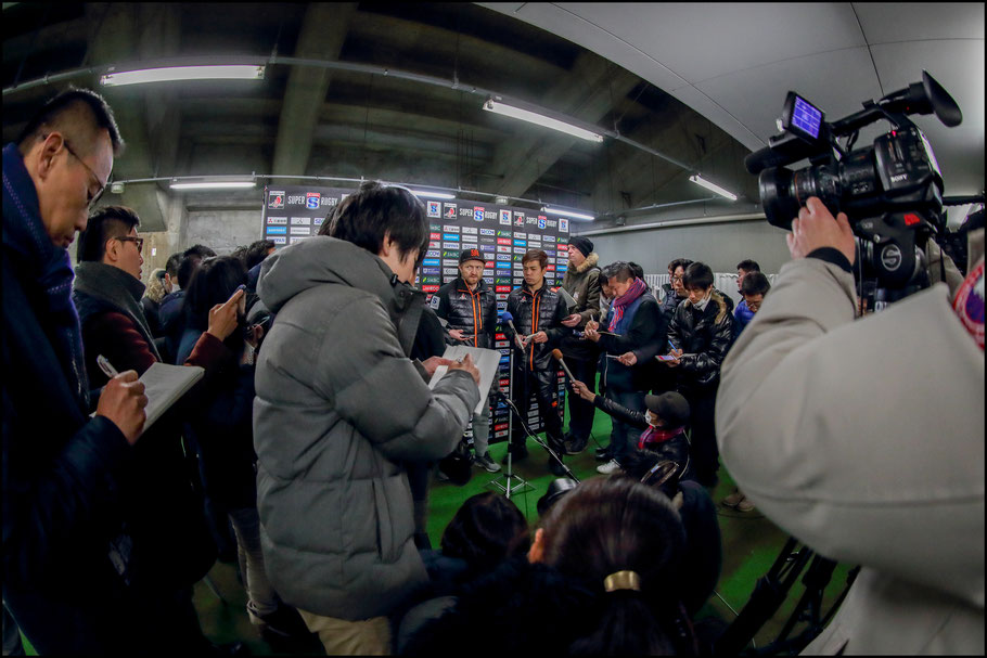 Sunwolves coach Tony Brown addresses the media  – Sachiyo Karamatsu, Inside Sport: Japan, Feb 23rd, 2018