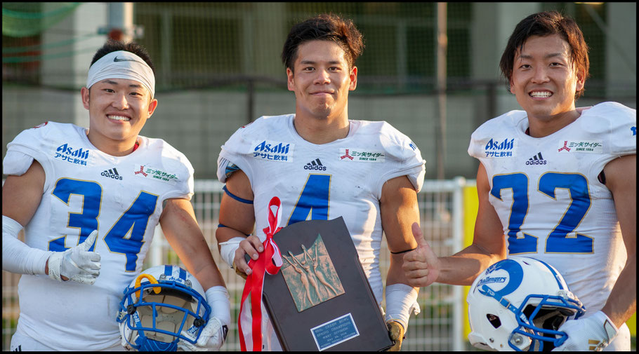 Challengers players celebrate winning the Green Bowl – Lionel Piguet, Inside Sport: Japan, May 26, 2019