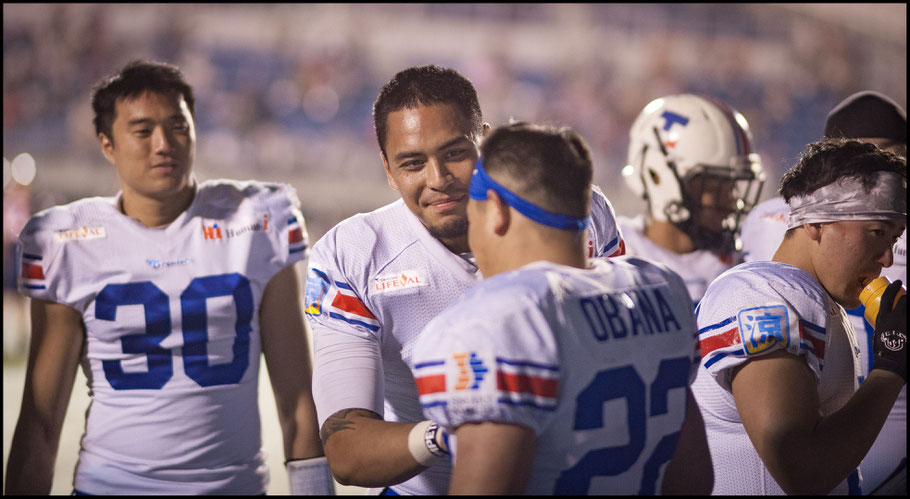 Woolsey with Creators teammates during the 2018 Pearl Bowl — John Gunning, Inside Sport: Japan, April 22, 2018