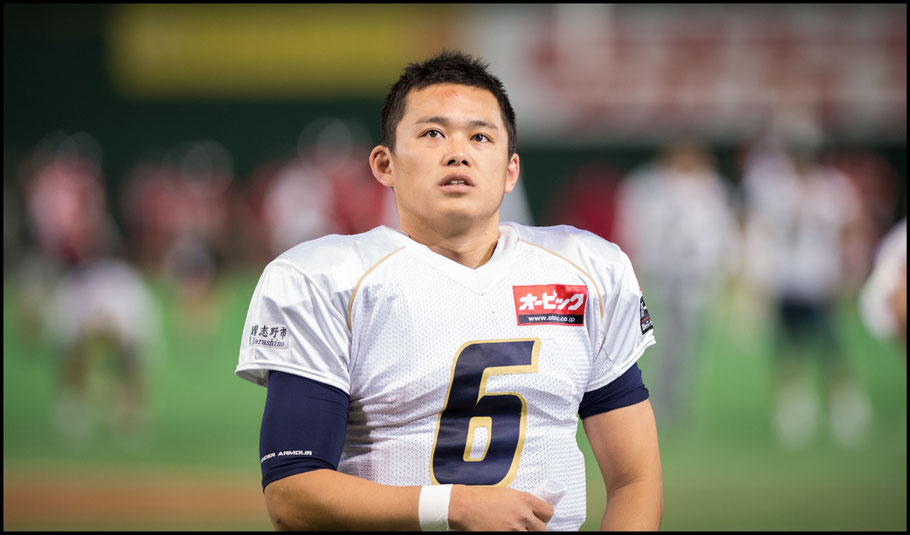 Shun Sugawara warms up before Japan X Bowl XXX — John Gunning, Inside Sport: Japan, Dec 12, 2016