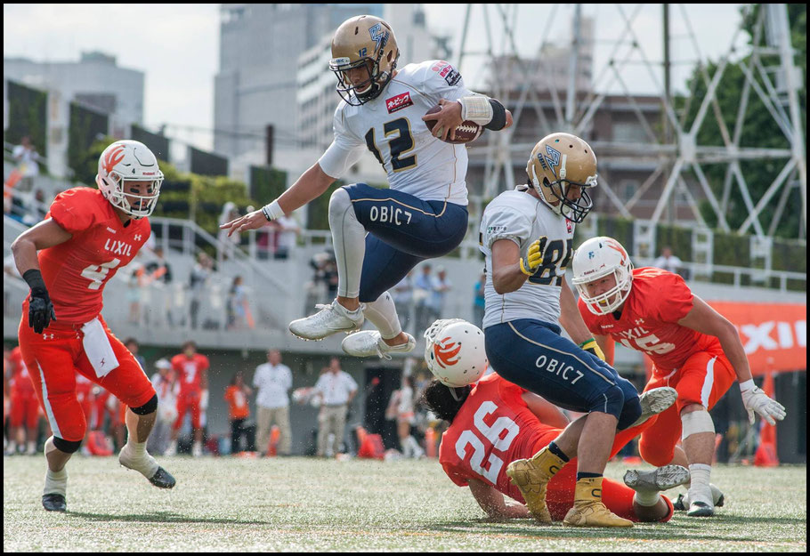 Woolsey scoring one of his two rushing TDs in the 2017 Pearl Bowl semifinal — Chris Pfaff, Inside Sport: Japan, June 4, 2017