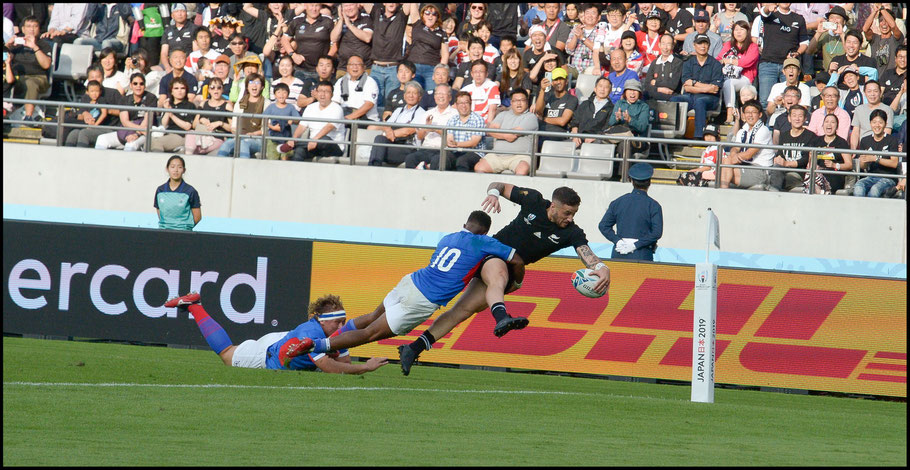 TJ Perenara scores one of the tries of the tournament – John Gunning, Inside Sport: Japan, Oct 6, 2019