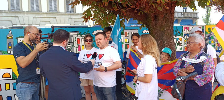 Flashmob Tibetani e Uiguri uniti a Locarno 2024
