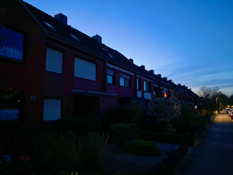 Kattenesch bei Nacht - Fotostory - Regionale Suche