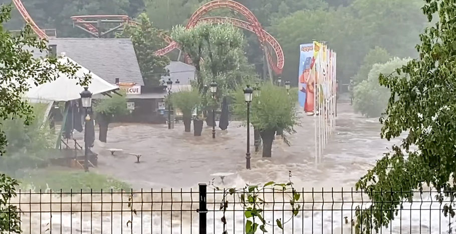 plopsa coo unwetter under water unter wasser belgien walibi belgien unwetter