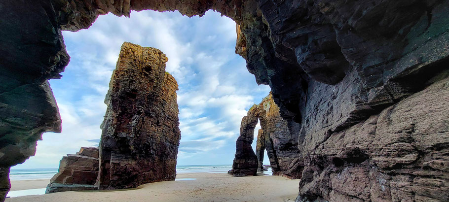 Playa de las Catedrales in Ribadeo                                  