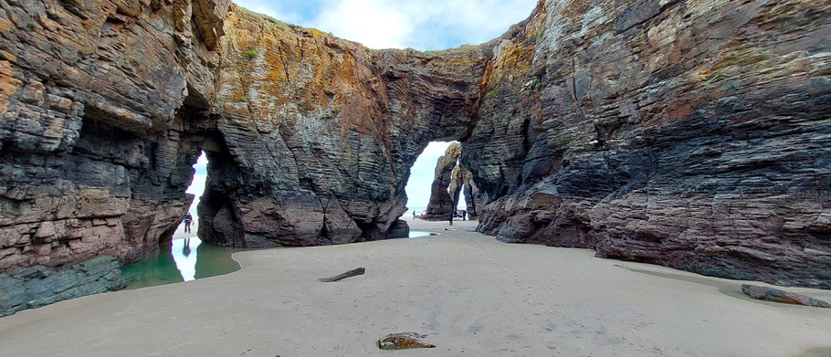 Playa de las Catedrales in Ribadeo 