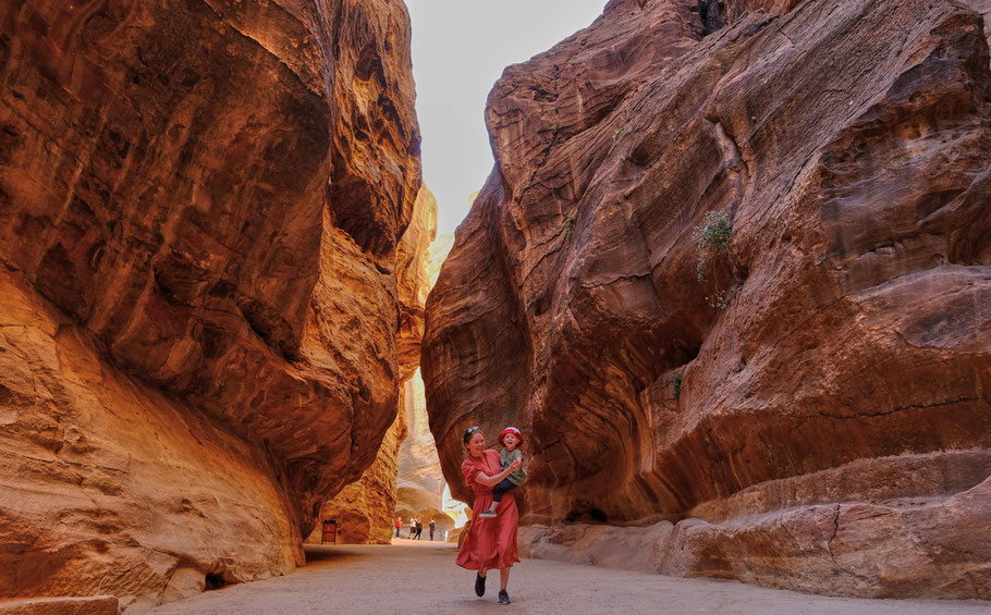 Spannende Kulisse - Kommt mit nach Petra!