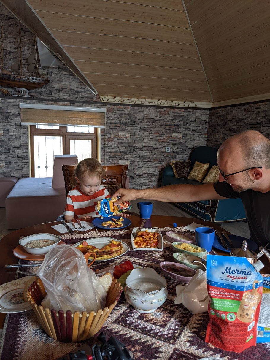 A typical azerbaijani breakfast.