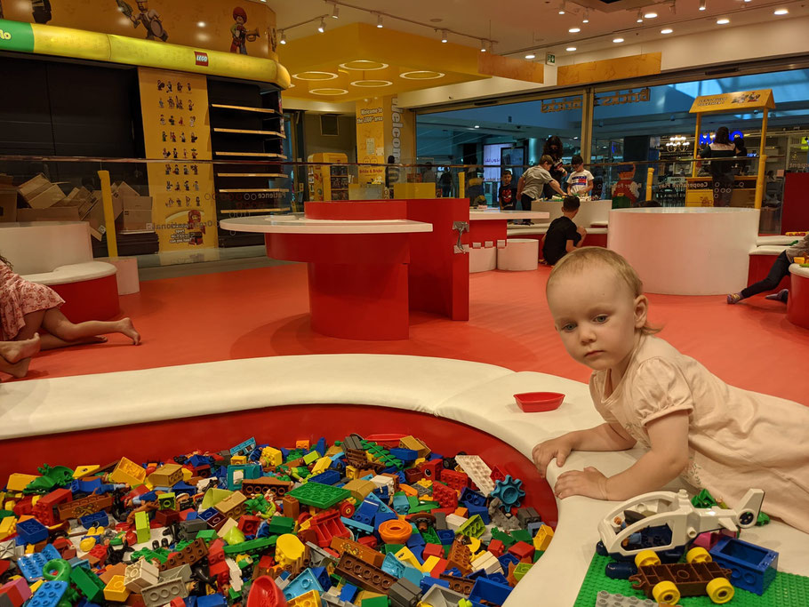 Toys and Toys in City Mall