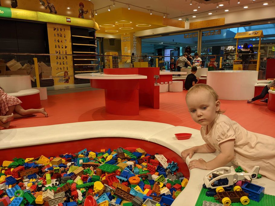 Toys and Toys in City Mall